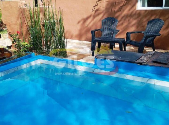 Casa · 170m² · 7 Ambientes · 1 Cochera