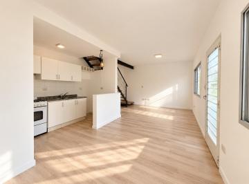 PH · 68m² · 3 Ambientes · PH en Echesortu
