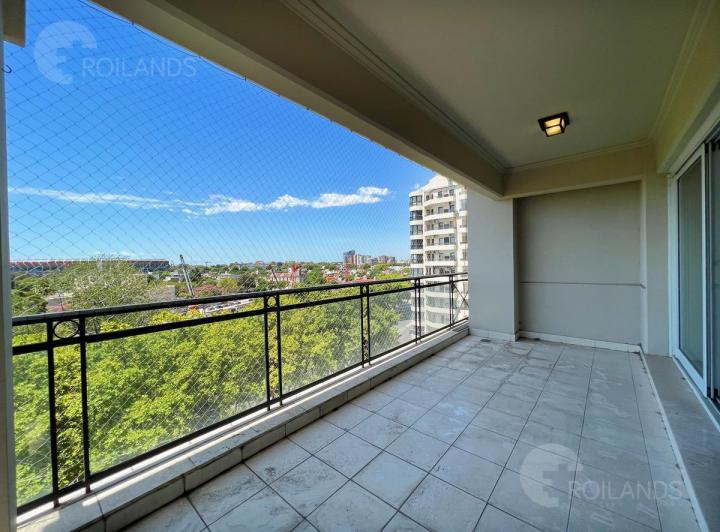 Departamento · 213m² · 4 Ambientes · 1 Cochera