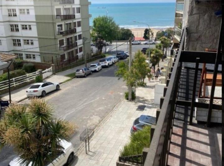Departamento · 100m² · 4 Ambientes · 1 Cochera