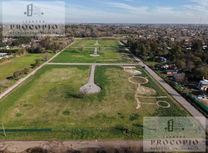 Terreno · 300m²
