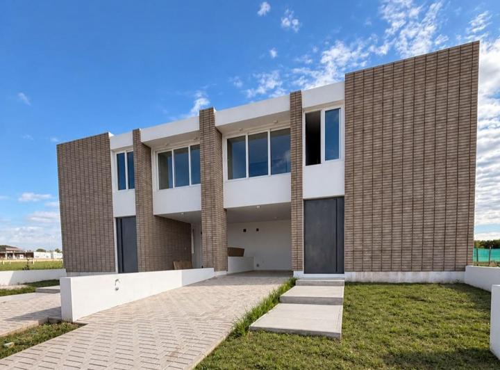 Casa · 180m² · 4 Ambientes