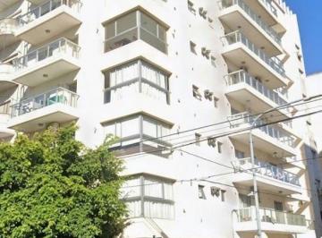 Departamento de 2 ambientes, Parque Chacabuco · Venta en Parque Chacabuco Departamento Dos Ambientes con Espacio Guardacoche Doble