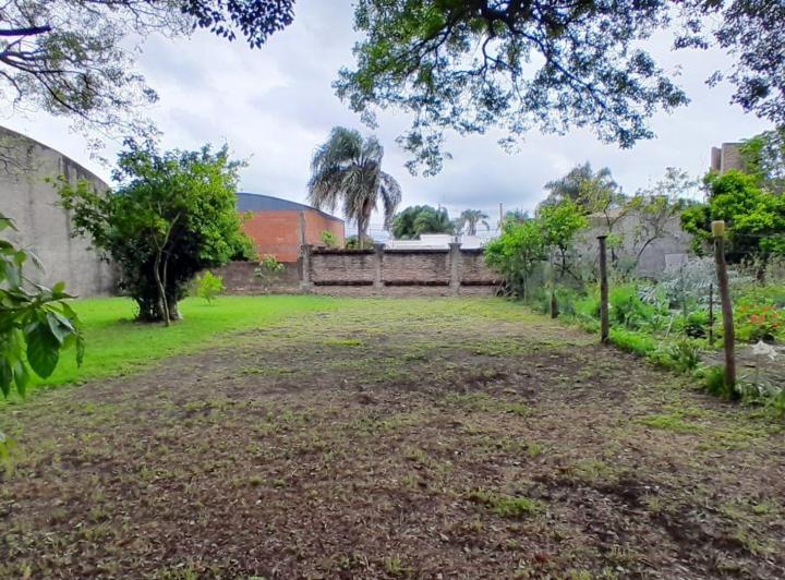 Terreno · 433m²