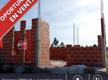 Terreno · 700m² · Terreno con Inicio de Obra