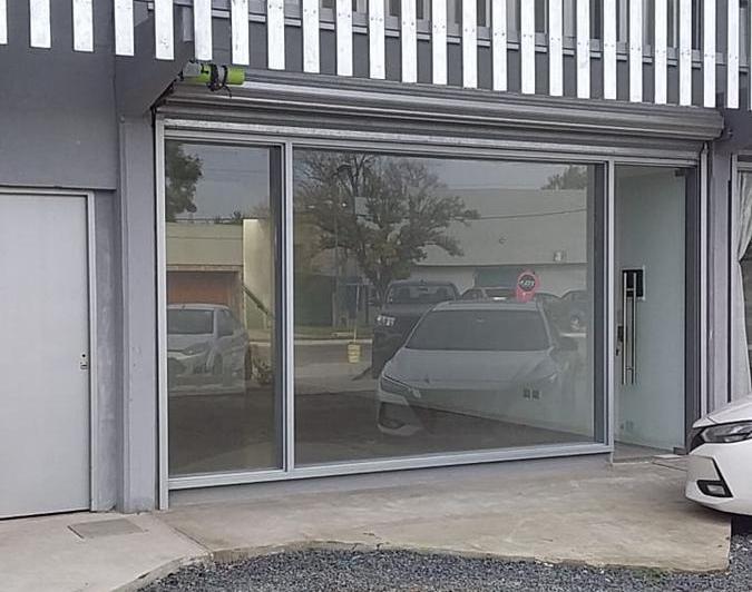 Local comercial · 100m² · 2 Ambientes