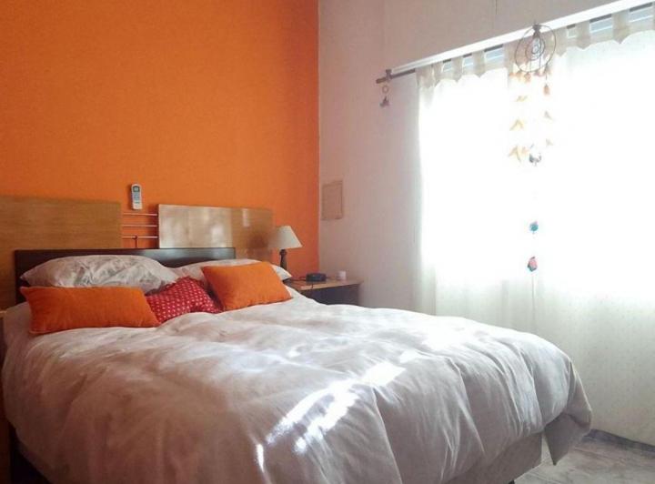 Casa · 77m² · 4 Ambientes · 2 Cocheras
