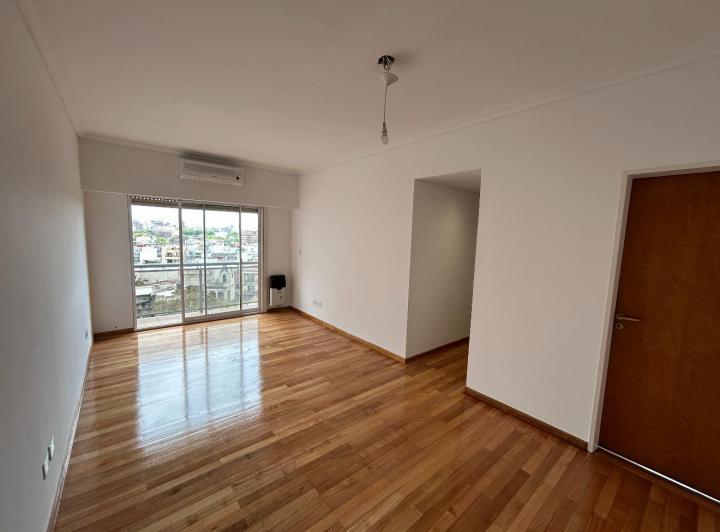 Departamento · 48m² · 3 Ambientes · 1 Cochera