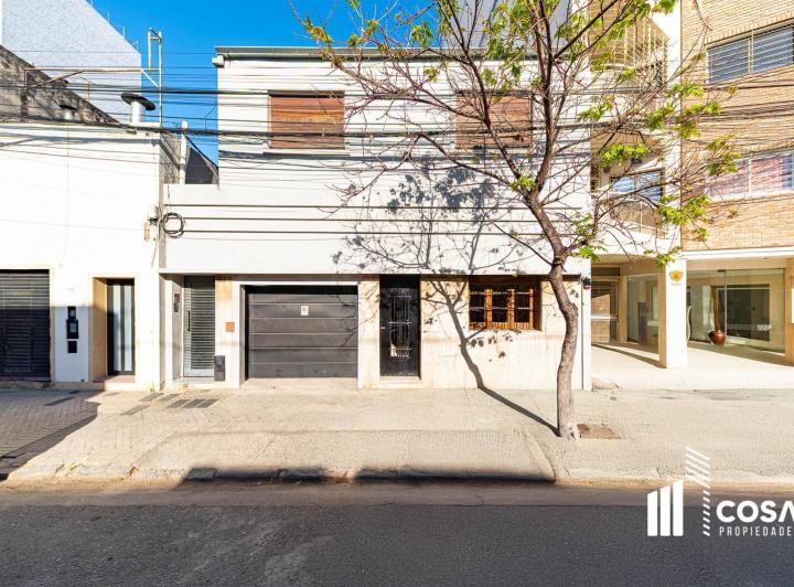 Casa · 167m² · 5 Ambientes · 1 Cochera