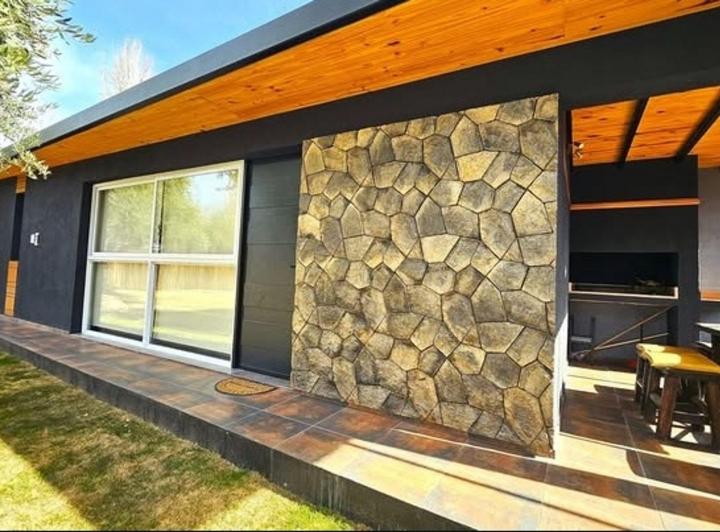 Casa · 70m² · 4 Ambientes · 1 Cochera