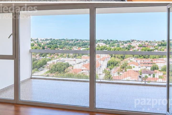 Departamento · 97m² · 4 Ambientes · 1 Cochera