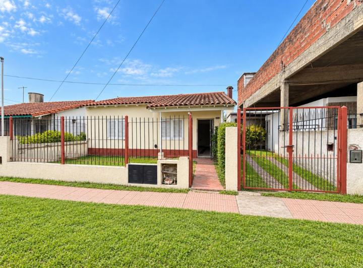 Casa · 124m² · 3 Ambientes · 1 Cochera