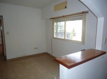 Departamento · 40m² · 2 Ambientes · 1 Cochera · Venta 2 Ambientes Flores
