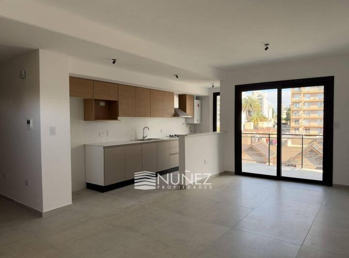 Departamento · 80m² · 3 Ambientes · 1 Cochera