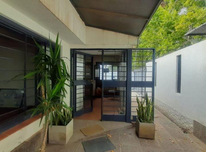 Casa · 125m² · 7 Ambientes · 1 Cochera