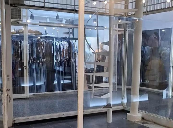 Local comercial · 11m² · 2 Ambientes
