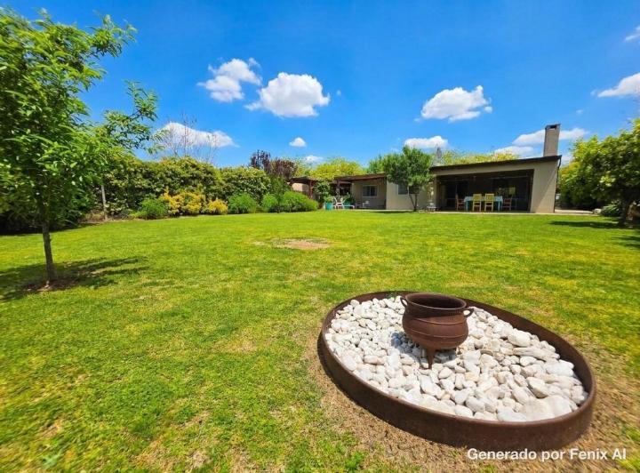 Casa · 126m² · 5 Ambientes · 4 Cocheras
