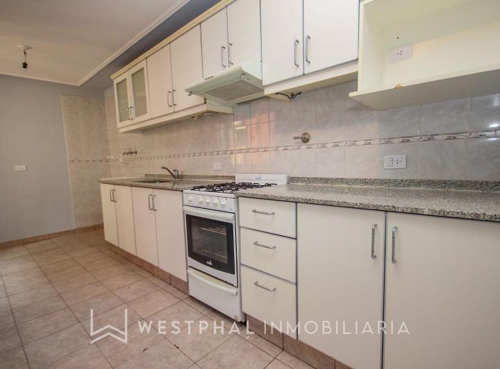 Departamento · 77m² · 4 Ambientes · 1 Cochera