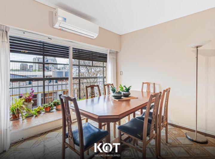 Departamento · 87m² · 4 Ambientes · 1 Cochera