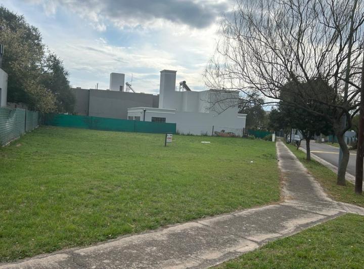 Terreno · 631m²