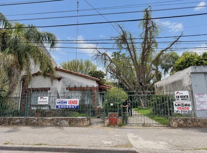 Casa · 1000m²