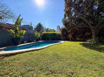 Terreno · 490m² · 5 Ambientes · 2 Cocheras · Terreno en Venta de 490 m² - La Lucila, Vicente López