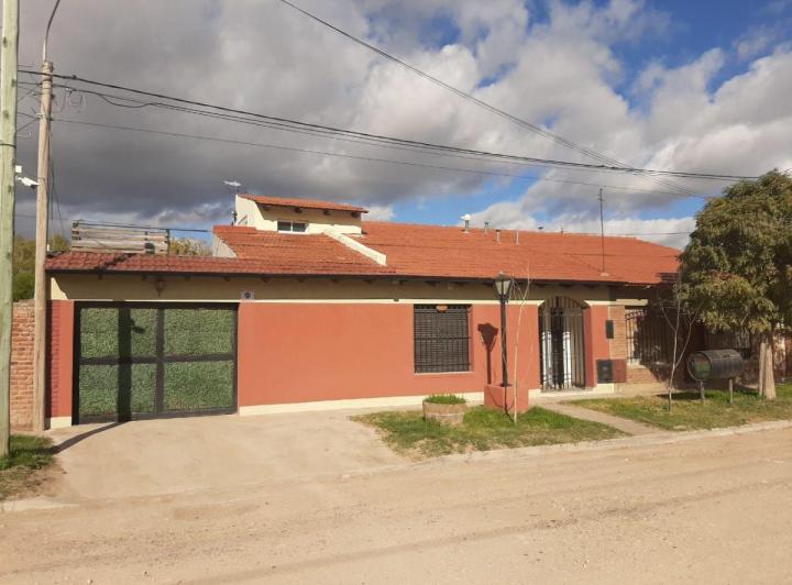 Casa · 1m² · 1 Ambiente · 1 Cochera