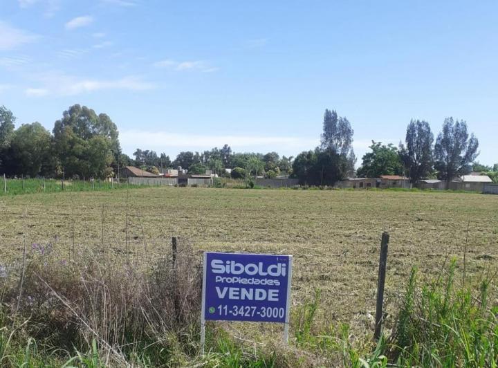 Terreno · 900m²