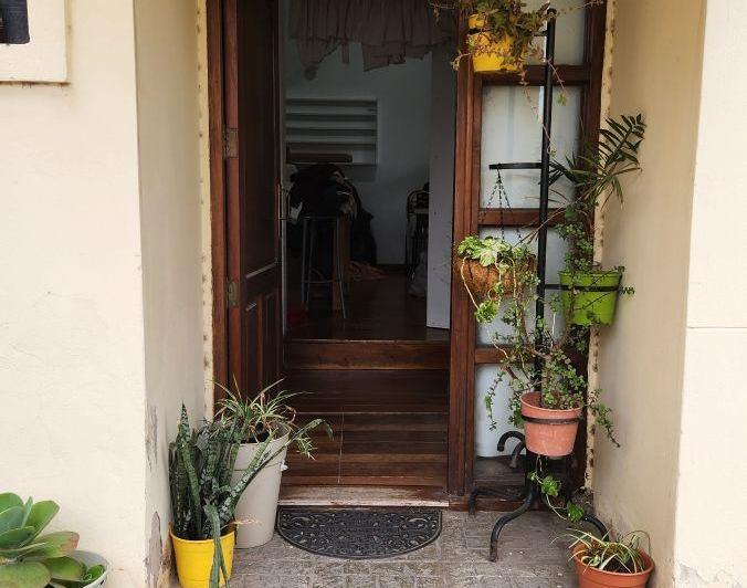 Casa · 180m² · 8 Ambientes · 2 Cocheras