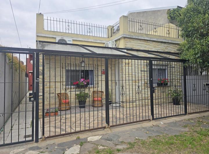 Casa · 140m² · 3 Ambientes