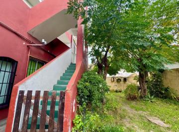 Edificio · 208m² · 10 Ambientes · 3 Cocheras · Edificio en Venta Av Talas San Clemente