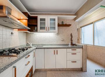 Departamento · 78m² · 3 Ambientes · Departamento 3 Ambientes con Dependenci en Flores