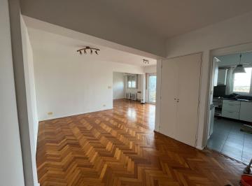 Departamento de 3 ambientes, La Boca · Piso 15 Al Frente con Balcón Aterrazado, Vistas Al Río y Cochera