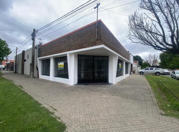 Local comercial · 175m² · Local Comercial Céntrico en Alquiler en Roldán