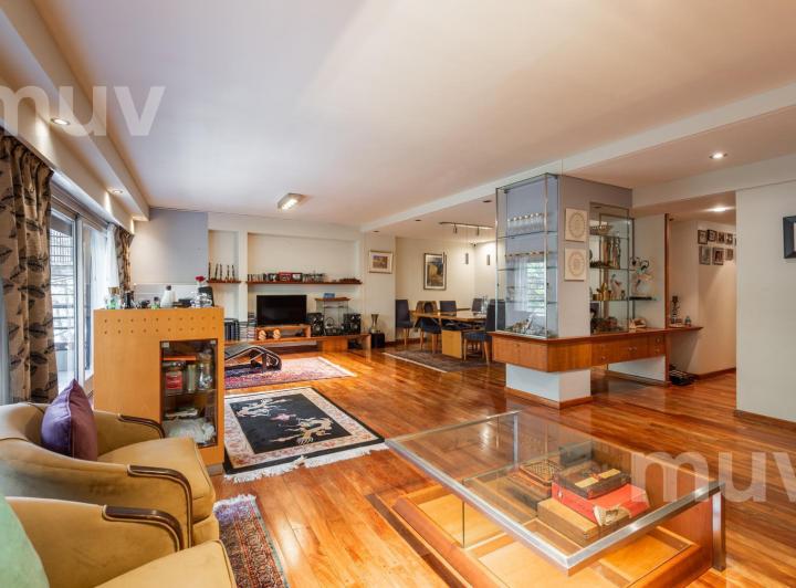 Departamento · 180m² · 5 Ambientes · 1 Cochera