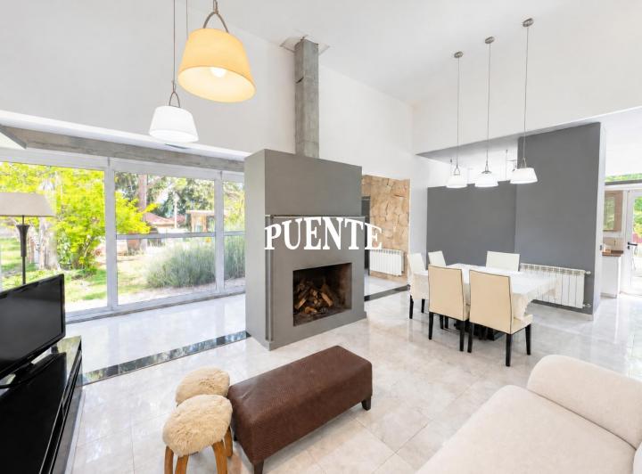 Casa · 160m²