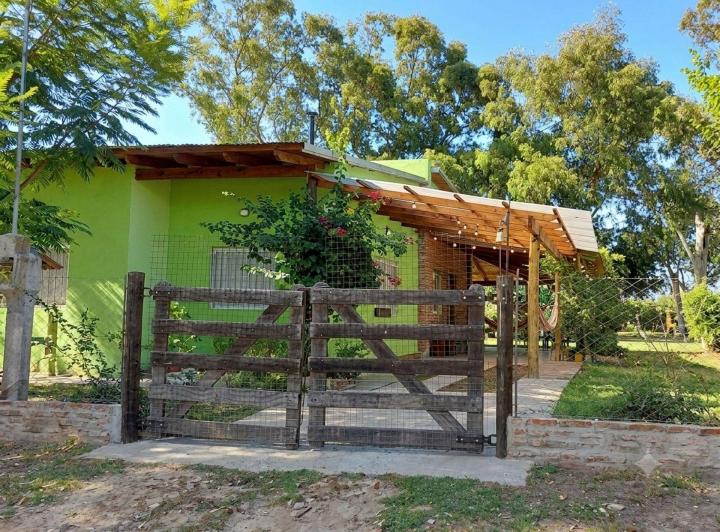 Casa · 106m² · 4 Ambientes · 1 Cochera