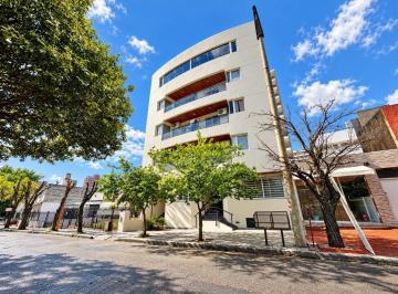 Departamento · 57m² · 3 Ambientes · 1 Cochera · Venta Departamento 2 Dorm., Balcón, Pileta, Cochera. Centro. Carlos Paz