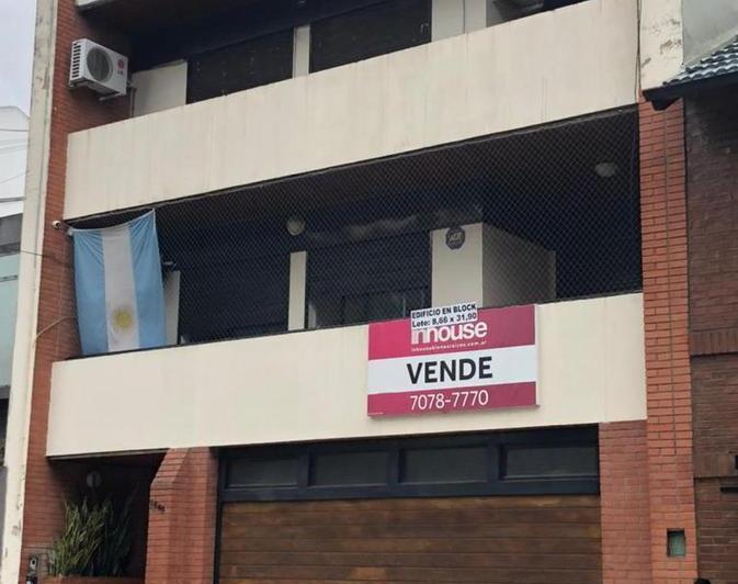 Casa · 537m² · 11 Ambientes · 3 Cocheras