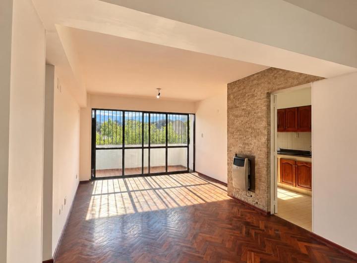 Departamento · 78m² · 4 Ambientes · 1 Cochera