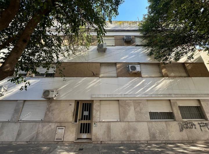 Departamento · 57m² · 4 Ambientes · 1 Cochera