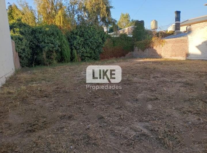 Terreno · 300m²