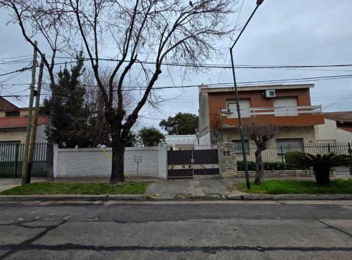 Terreno · 370m²