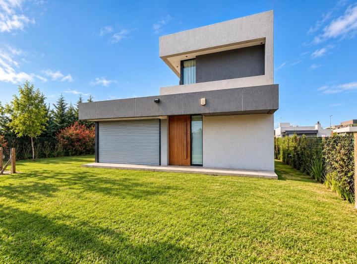 Casa · 160m² · 5 Ambientes