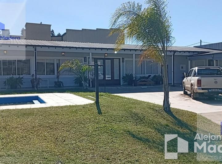 Casa · 6 Dormitorios
