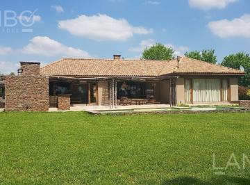Casa · 230m² · 5 Ambientes · 1 Cochera · Alquiler Temporario Desde El 28/12 y Enero Pilar Estancias del Pilar