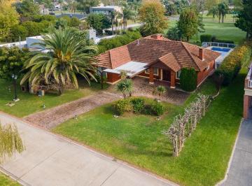 Casa · 160m² · 4 Ambientes · 2 Cocheras · Venta Casa en Boca Raton Pilar