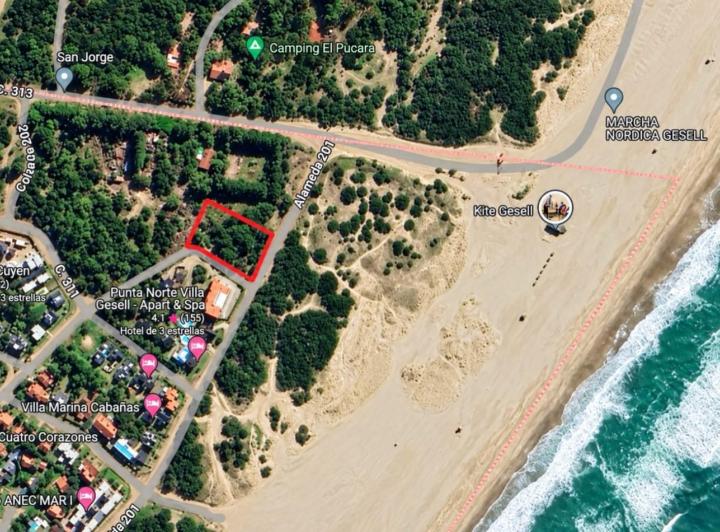 Terreno · 2135m²