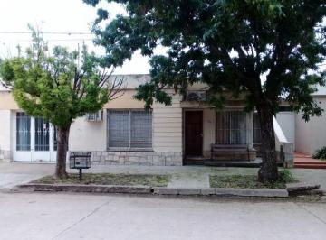 Casa de 4 ambientes, Marcos Juárez · La Propiedad Está Ubicada en Calle Beiró 729 de La Ciudad de Marcos Juárez