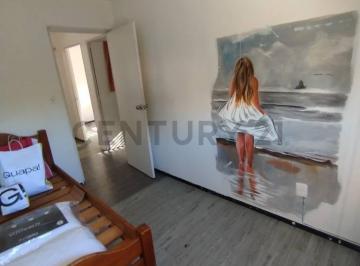 Departamento · 58m² · Alquiler de Apartamento en Complejo America 3 Dor, 3er Piso por Escalera